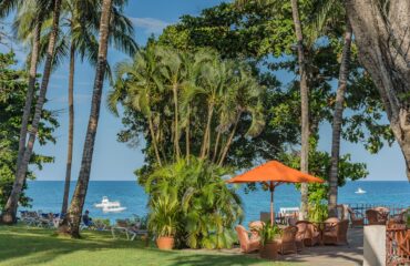 13 Days all-inclusive safari and Beach Holiday Vacations4