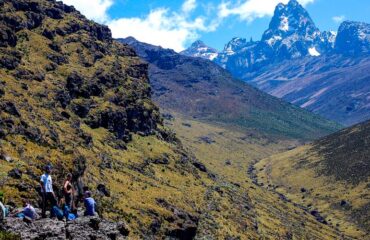 4 Days Mount Kenya Hiking Trekking Climbing Sirimon Route1