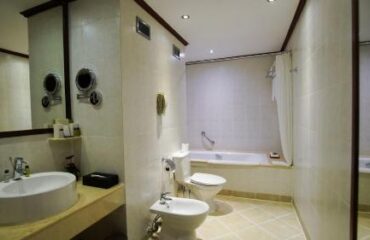 10 Days Kenya Wheelchair Accessible Safari Package2