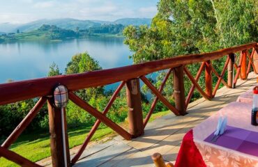 Lake-Bunyonyi-Eco-Resort-Verandar